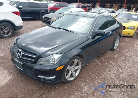 2015 Mercedes-Benz C 350 Sport from USA, damaged, VIN WDDGJ5HB9FG371744